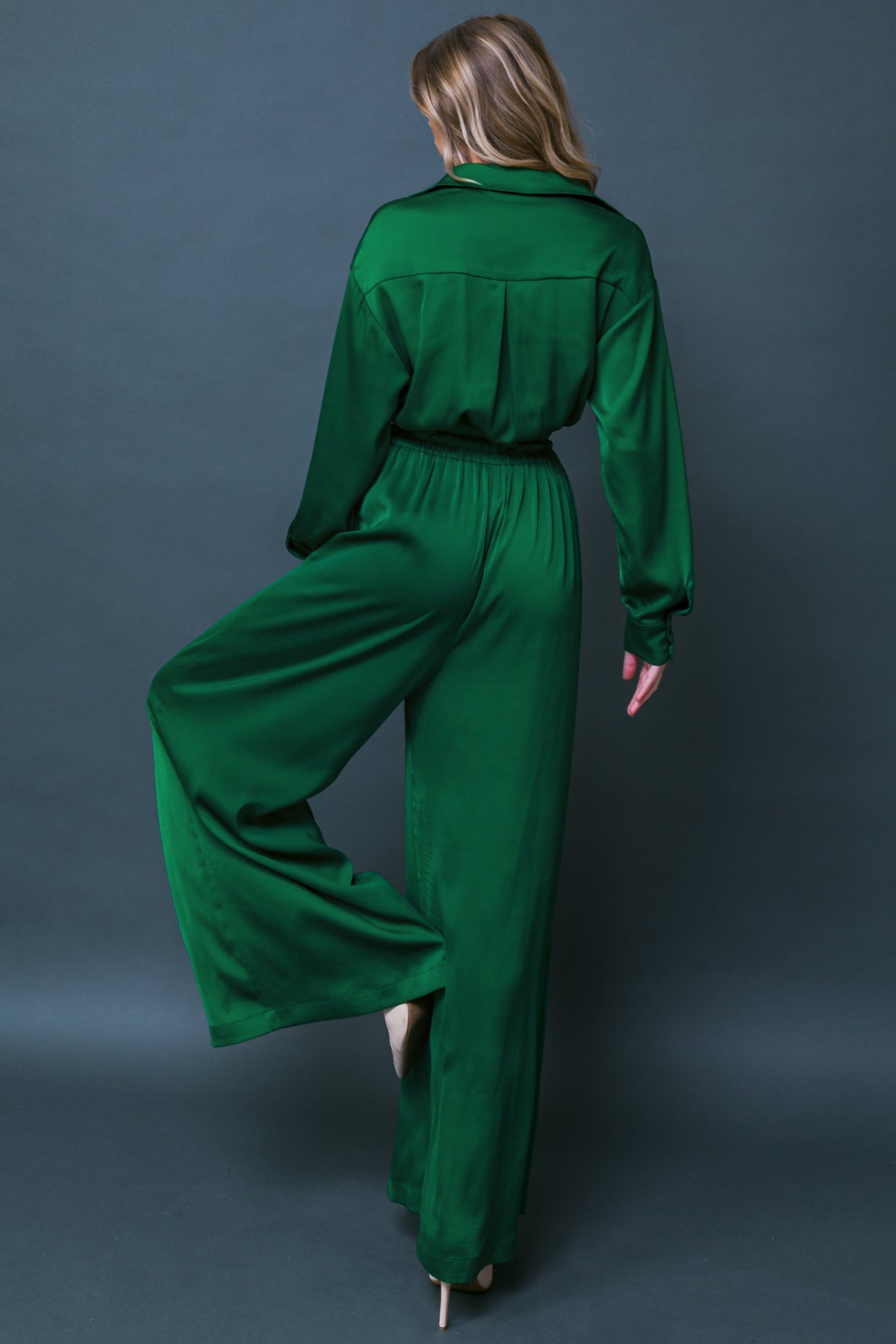 SHE'S IRRESISTIBLE WOVEN JUMPSUIT Flying Tomato