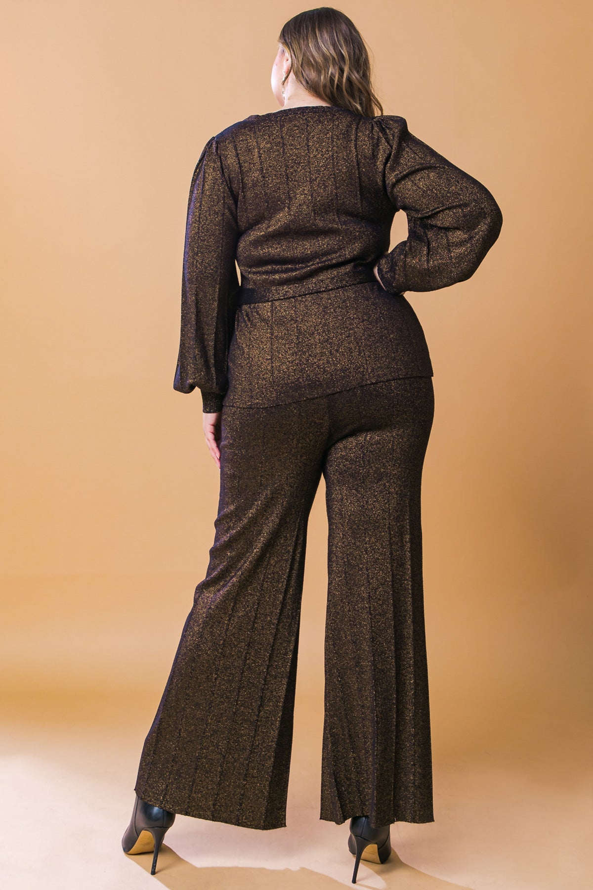 STUNNING STANCE METALLIC SWEATER TUNIN AND PANT SET Flying Tomato