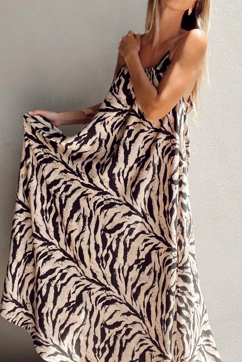 Black Abstract Print Open Back Boho Loose Maxi Sundress - Love Salve 
