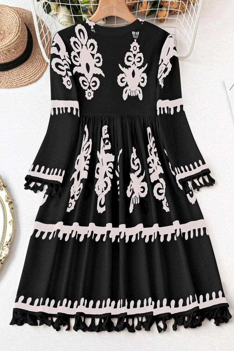 Black Plus Size Western Floral Print Fringed V Neck Dress - Love Salve