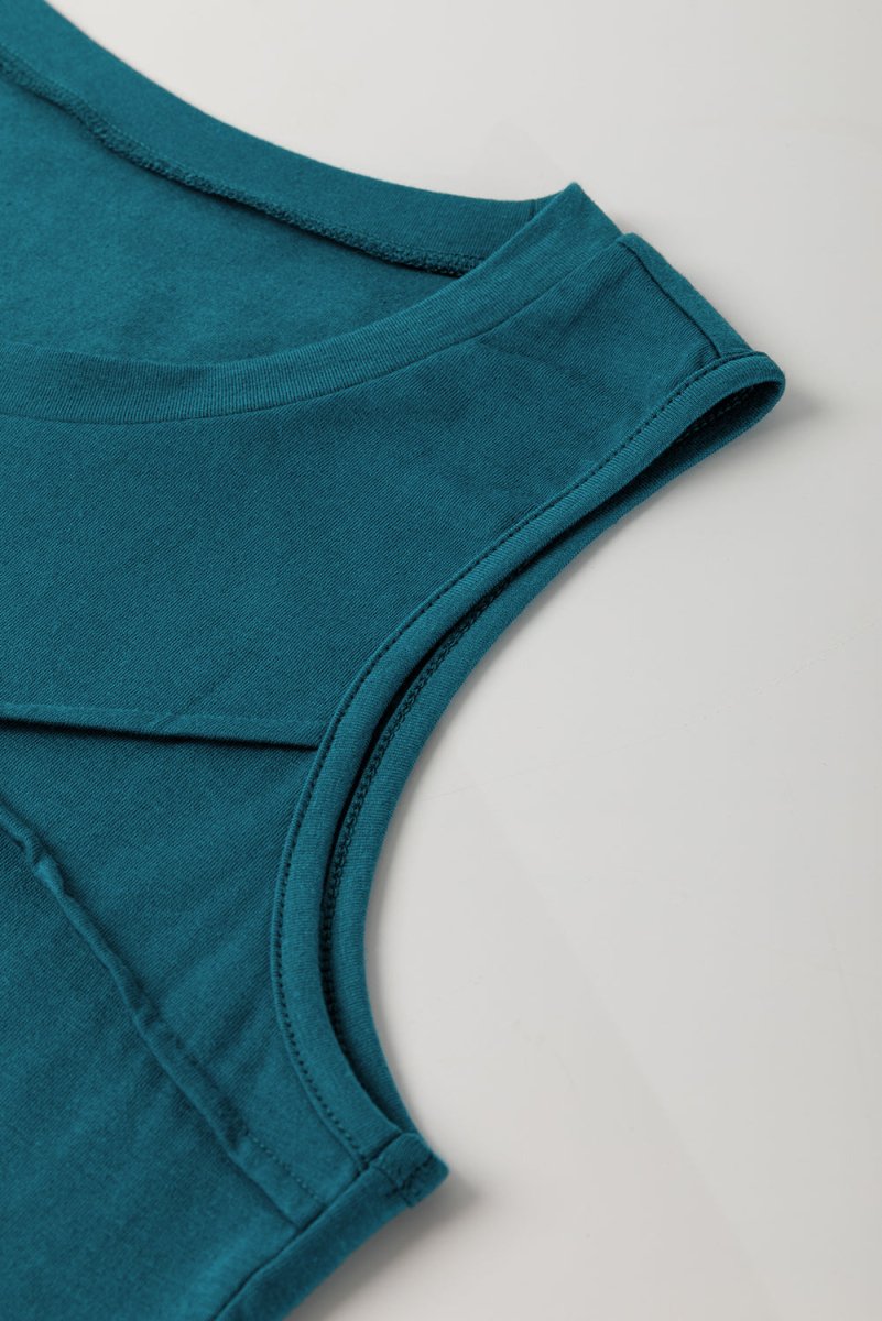 Blue Sapphire Solid Color Stitching Detail Round Neck Tank Top for Casual Wear - Love Salve 
