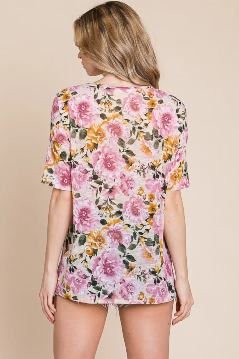 BOMBOM Floral Round Neck T-Shirt for Casual Style - Love Salve 