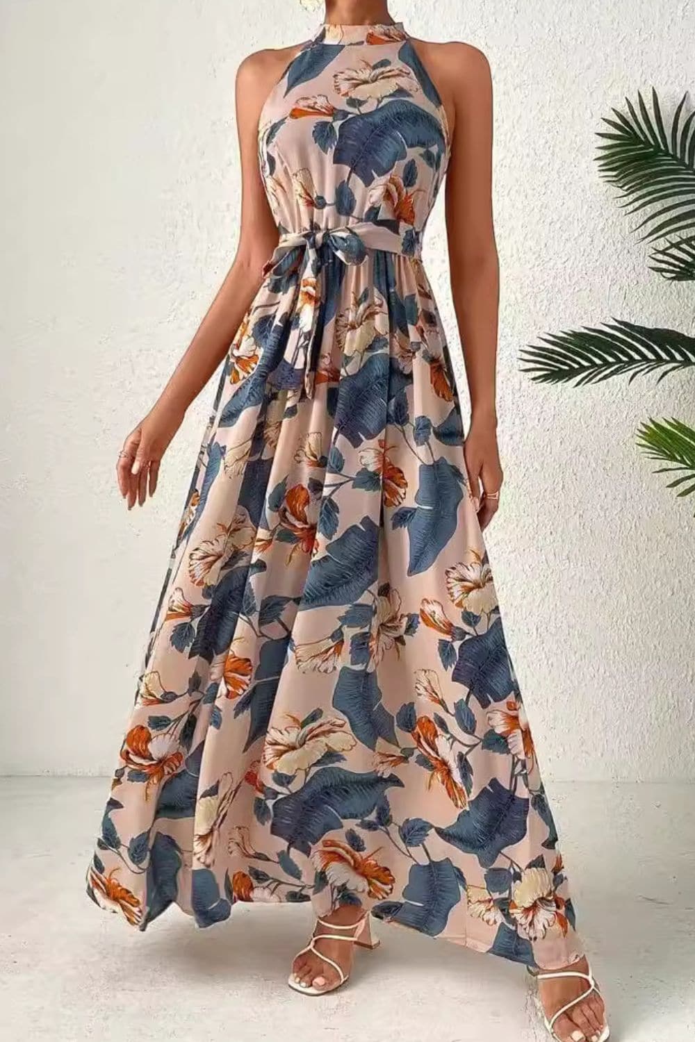 Tied Floral Sleeveless Dress.