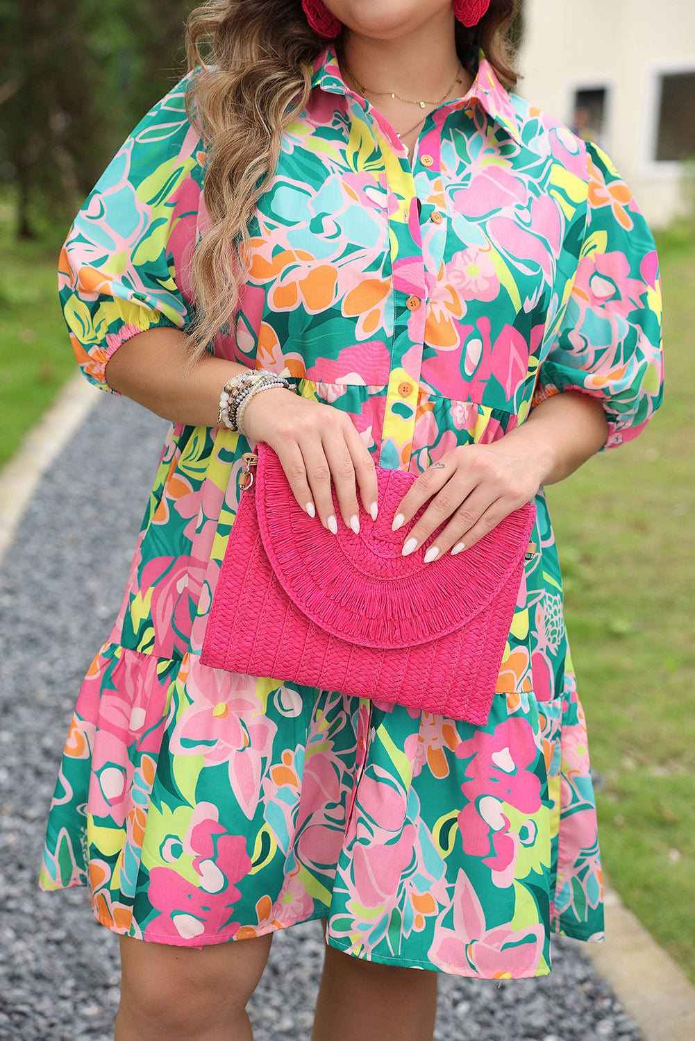 Floral green puff sleeve tiered shirt dress for a chic look