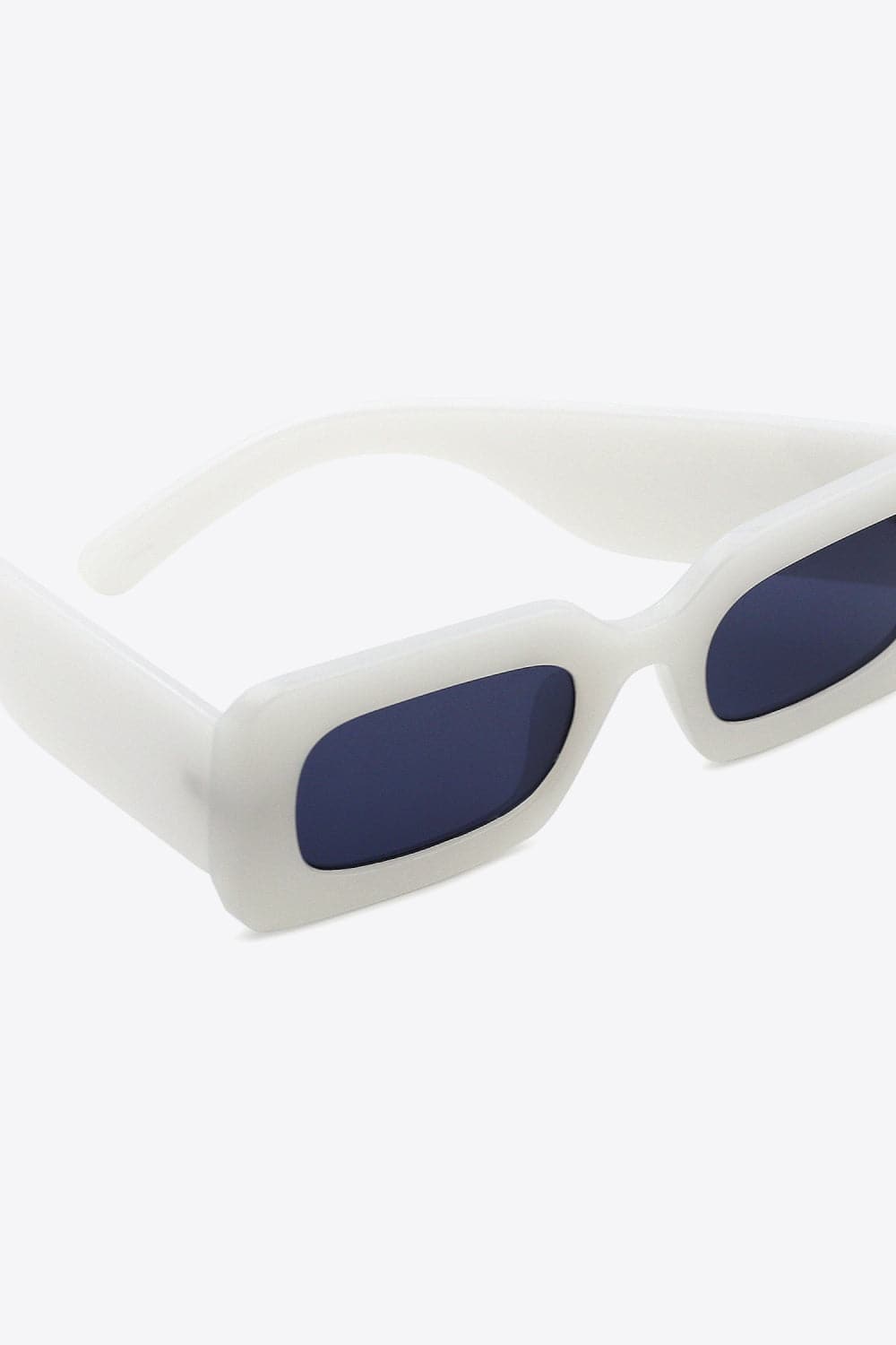 Polycarbonate Frame Rectangle Sunglasses.