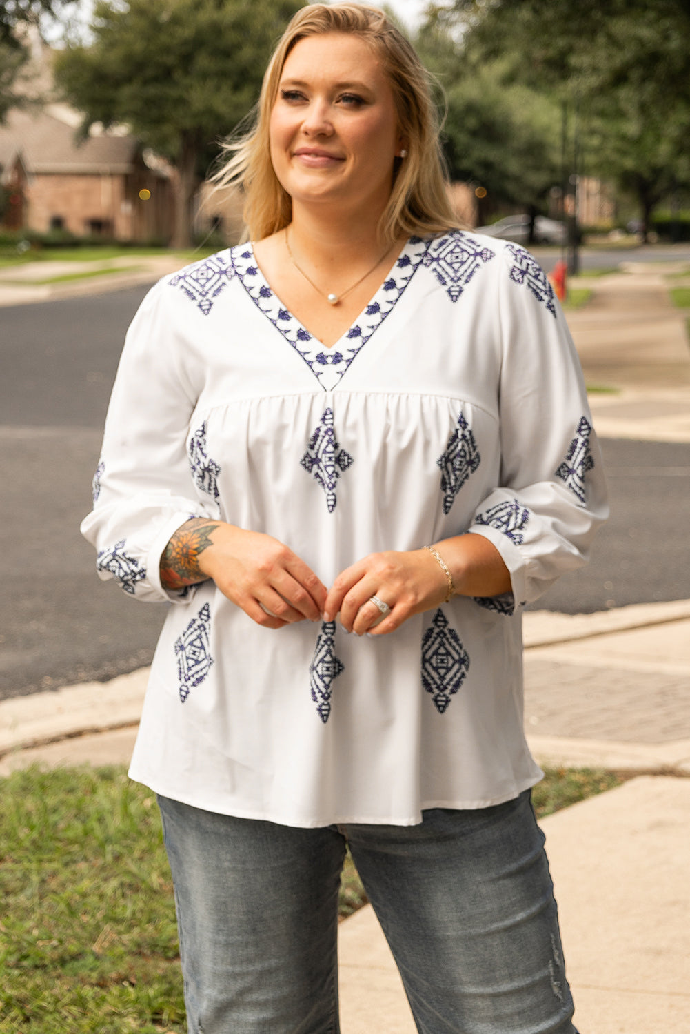 Chic white boho geometric print plus size blouse with bracelet sleeves