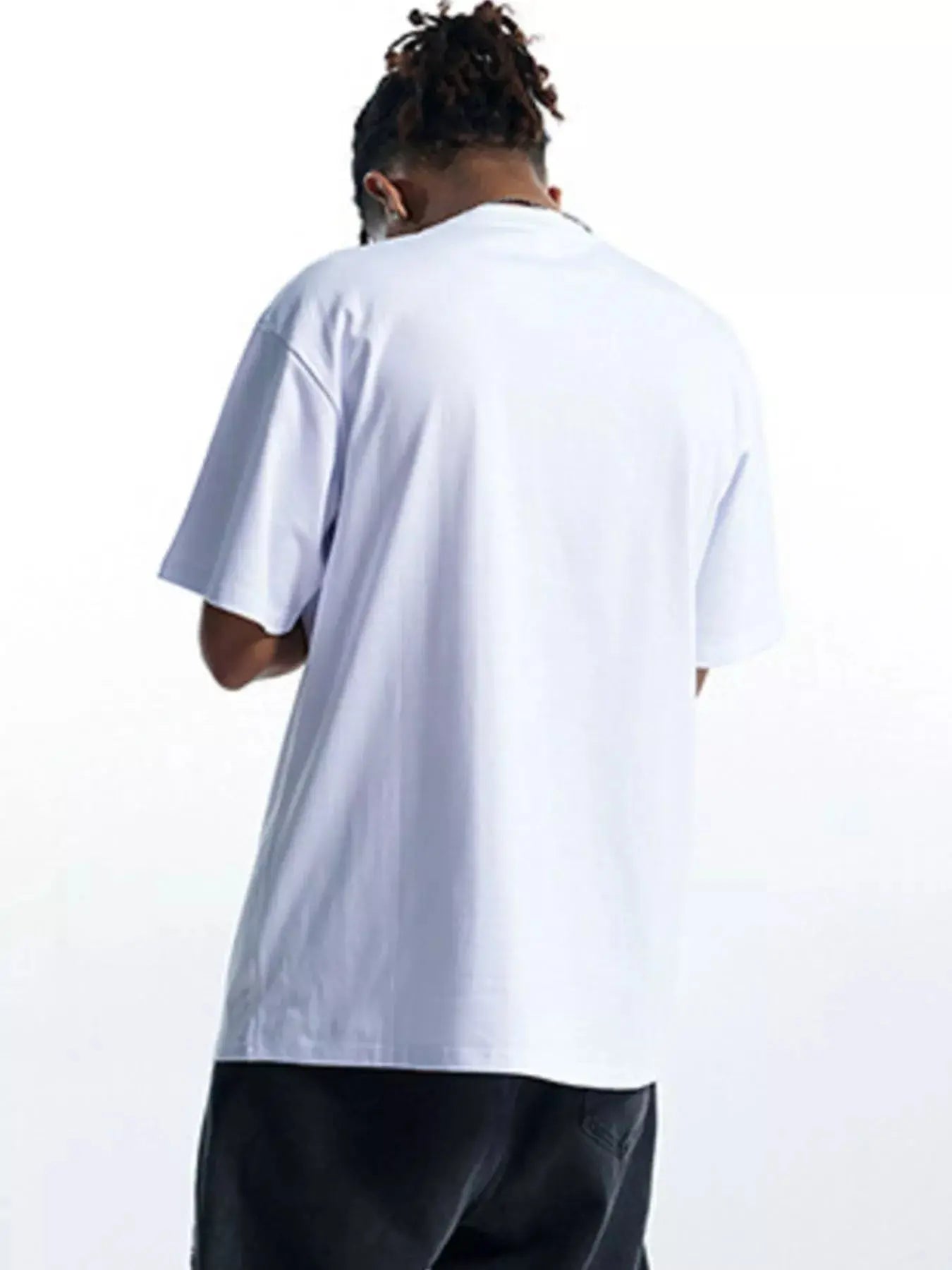 Men's Graphic Round Neck Oversized T-Shirt Simply Love