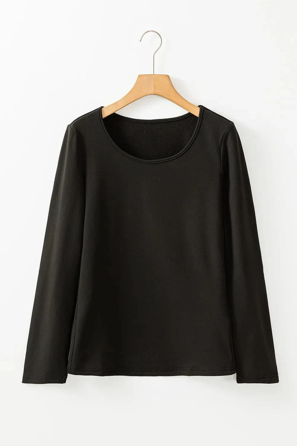 Versatile round neck long sleeve top for everyday wear