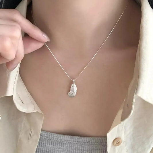 Feather Pendant Necklace Simply Love