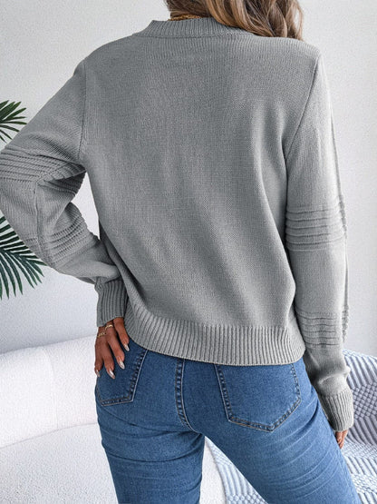 Round Neck Long Sleeve Sweater.