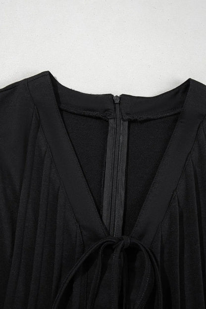 Tie V Neck Pintuck Sleeveless Loose Romper