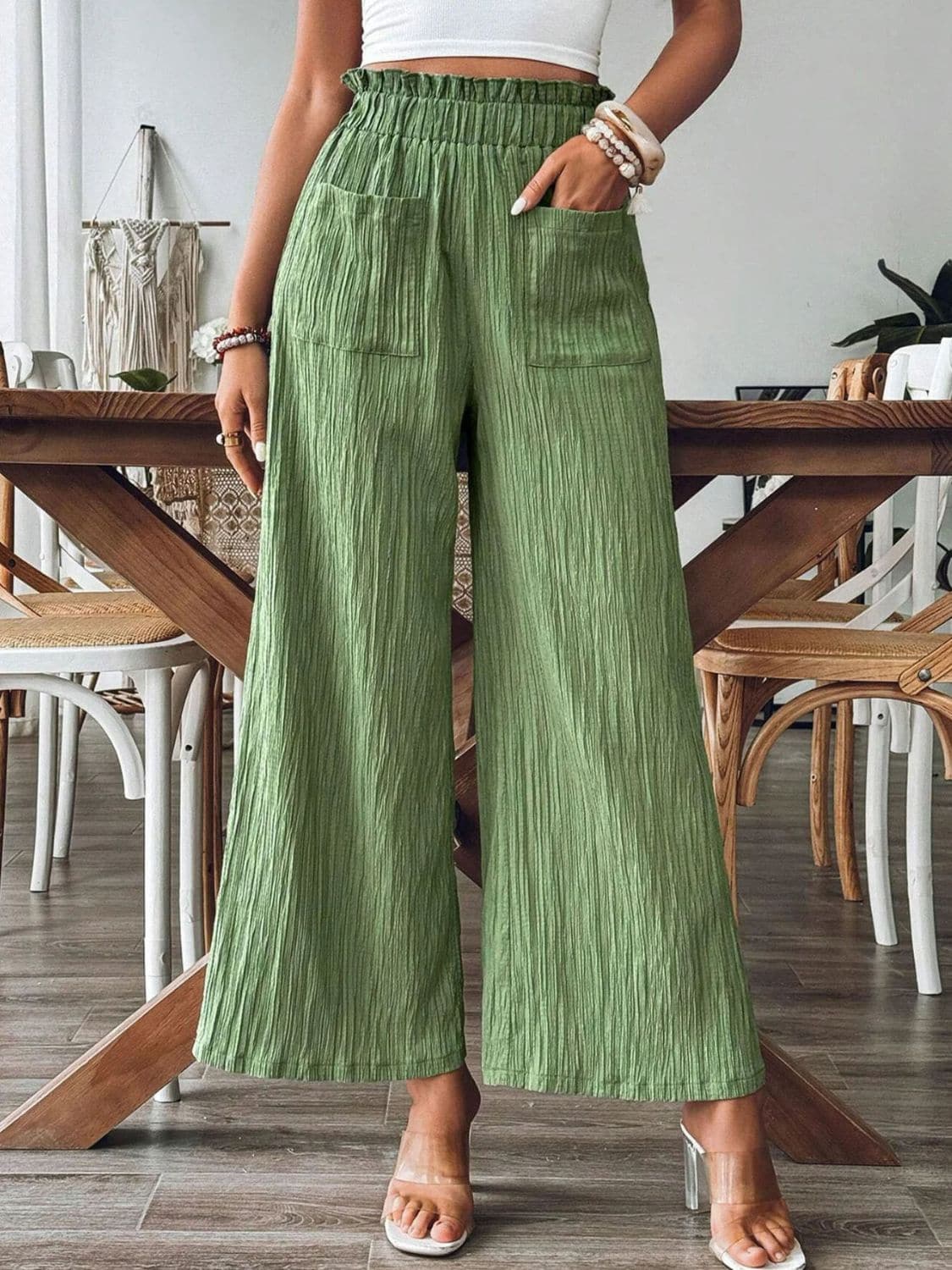 Pocketed Elastic Waist Wide Leg Pants.