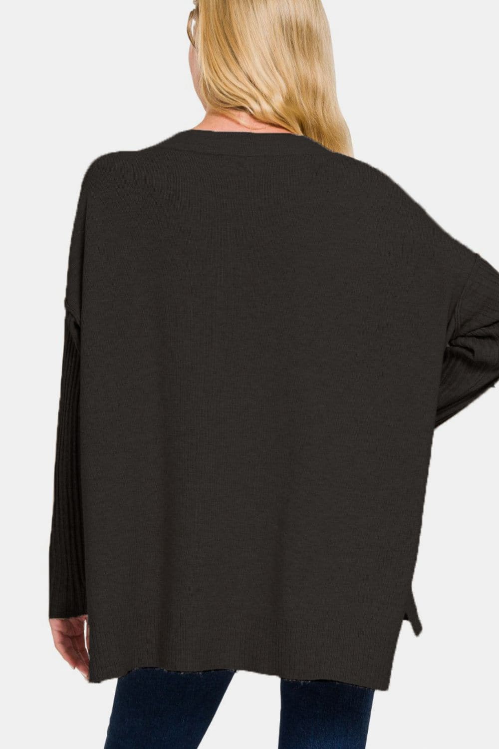 Chic V-neck high-low sweater with trendy side slits