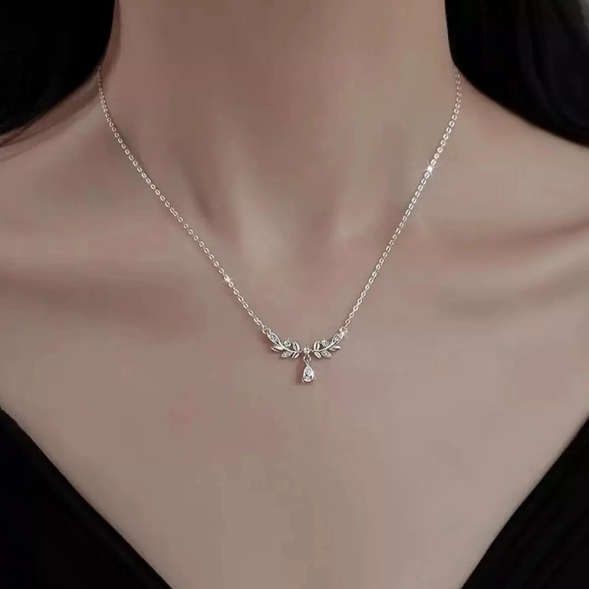 925 Sterling Silver Moissanite Leaf Necklace Simply Love