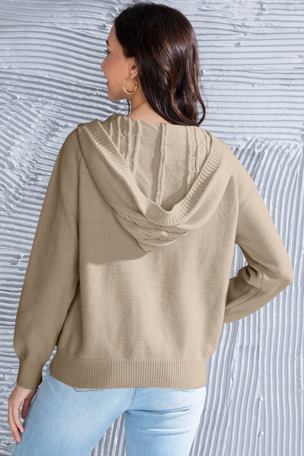 Cable Knit Long Sleeve Hooded Sweater.