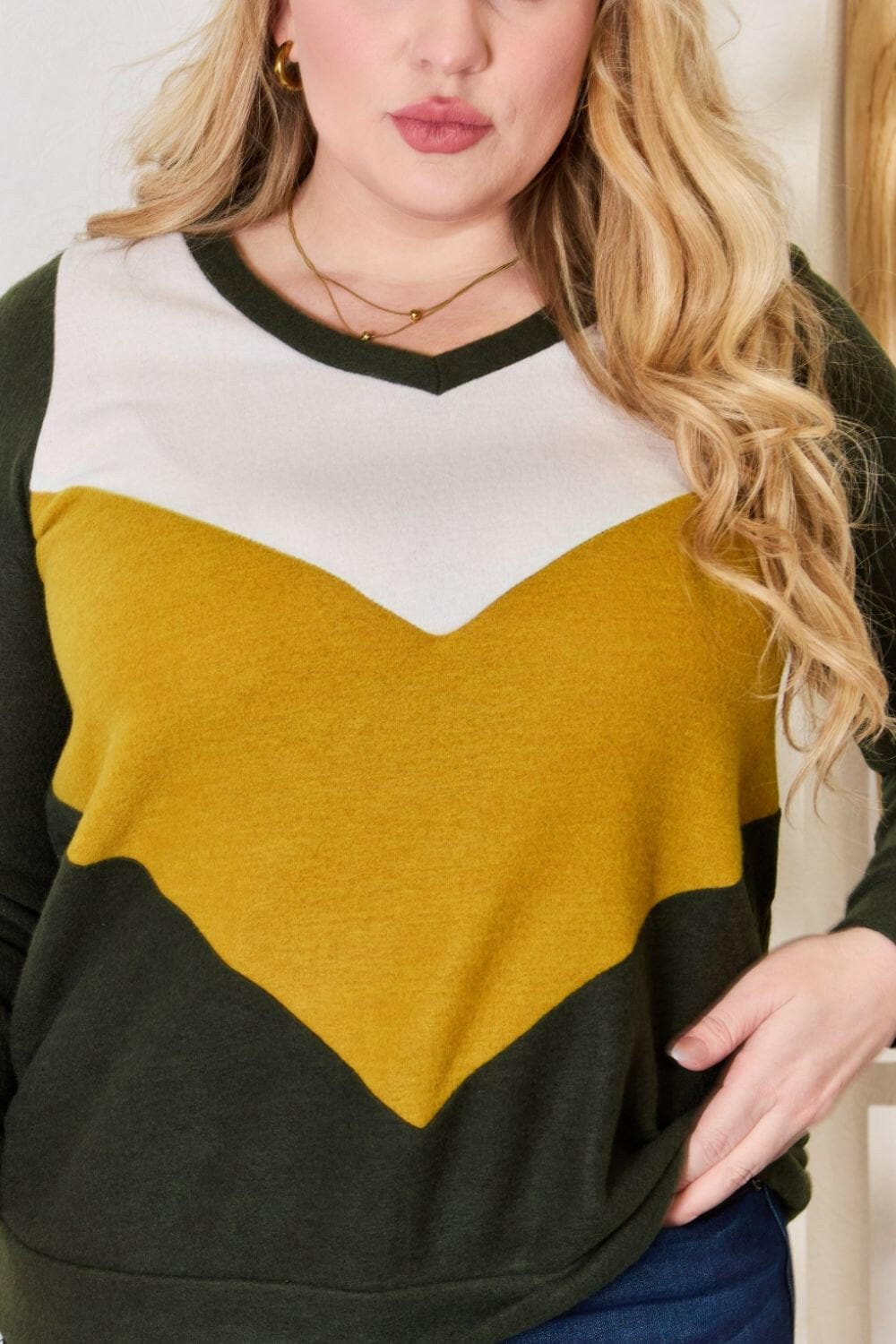 Hailey & Co Full Size Colorblock V-Neck BlouseElevate Your Wardrobe with the Hailey &amp; Co Full Size Colorblock V-Neck Blouse
 Transform your style with the Hailey &amp; Co Full Size Colorblock V-Neck Blouse, Love Salve Full Size ColorblockBlouses