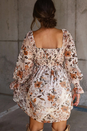 White Floral Print Sweetheart Neck Long Sleeve Mini Dress