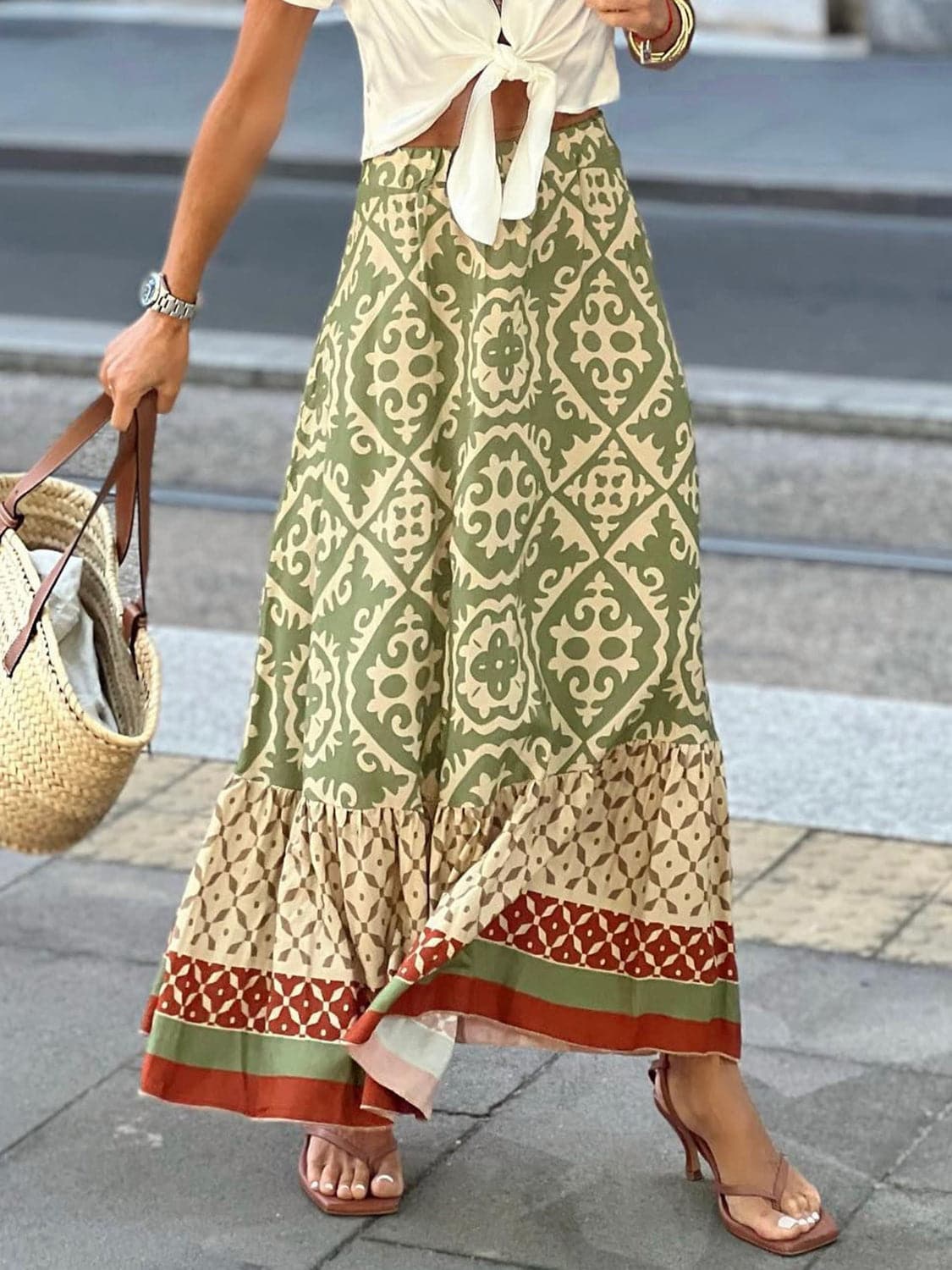 Geometric Elastic Waist Maxi Skirt.