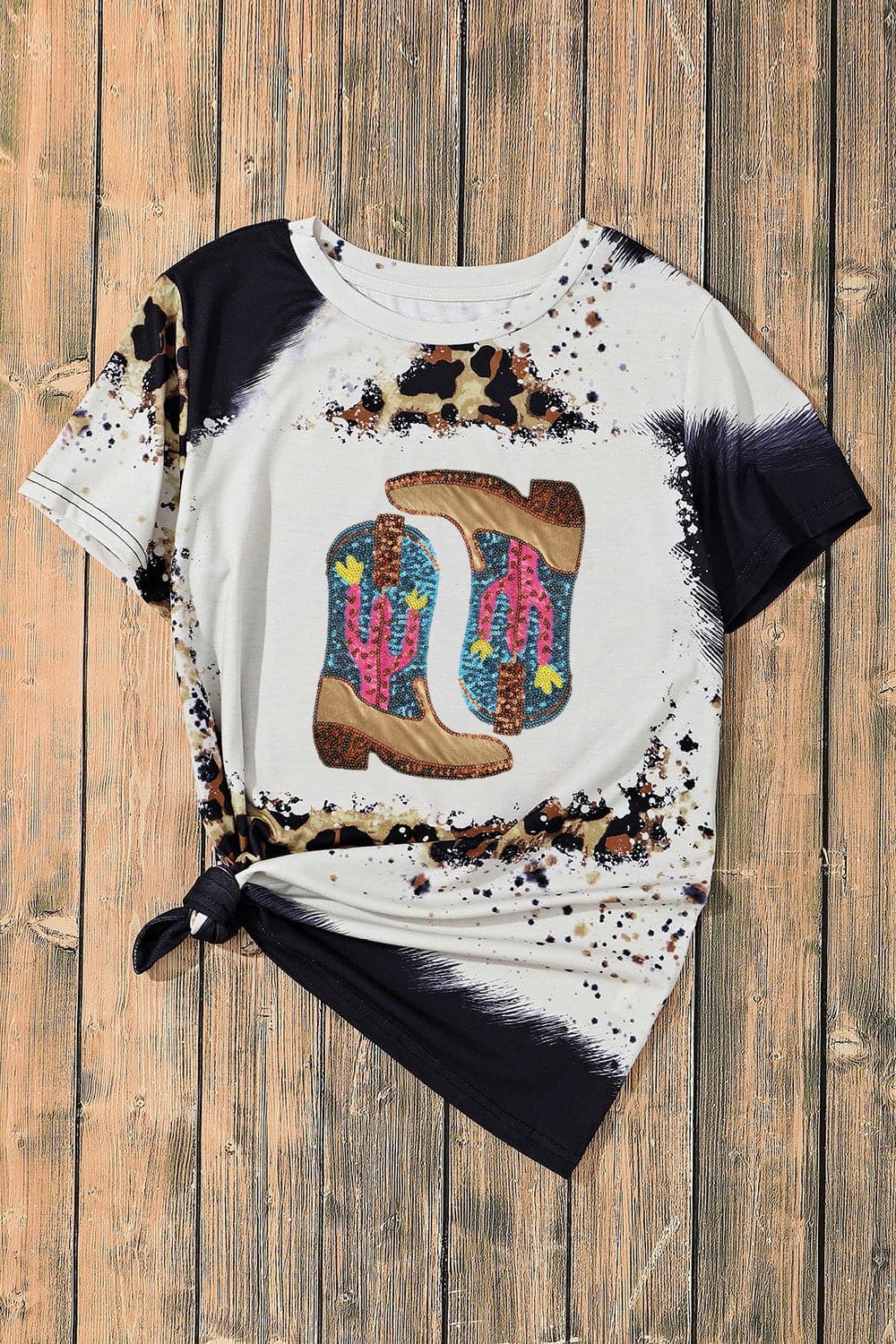 Sequin Boots Leopard Round Neck Short Sleeve T-Shirt.