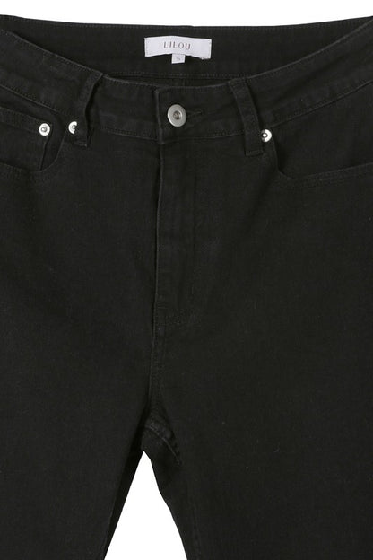 Sleek black stretch denim skinny jeans