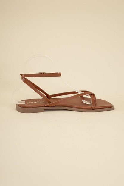 ELIO-1 Flat Sandals.