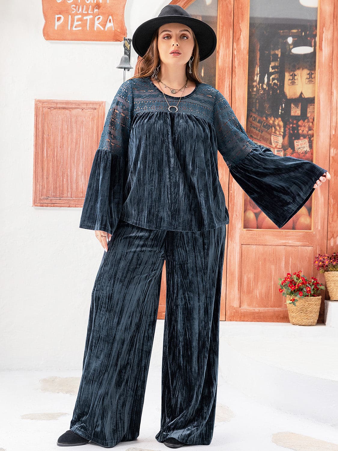 Plus Size Round Neck Flare Sleeve Top and Pants Set.