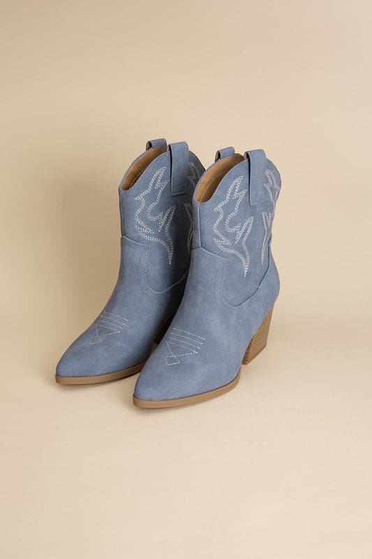 Blazing-S Western Boots.