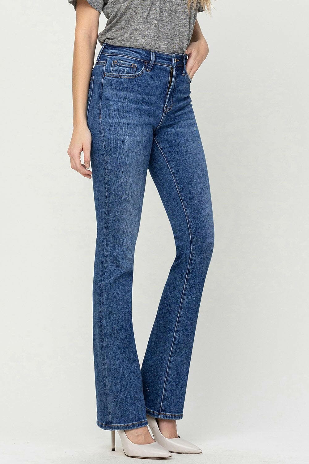 Vervet by Flying Monkey High Waist Bootcut JeansUpgrade Your Denim Collection
 Elevate your wardrobe with the Vervet by Flying Monkey High Waist Bootcut Jeans. These jeans are not just a basic piece; they are a tiLove Salve Flying Monkey High Waist Bootcut Jeansusa