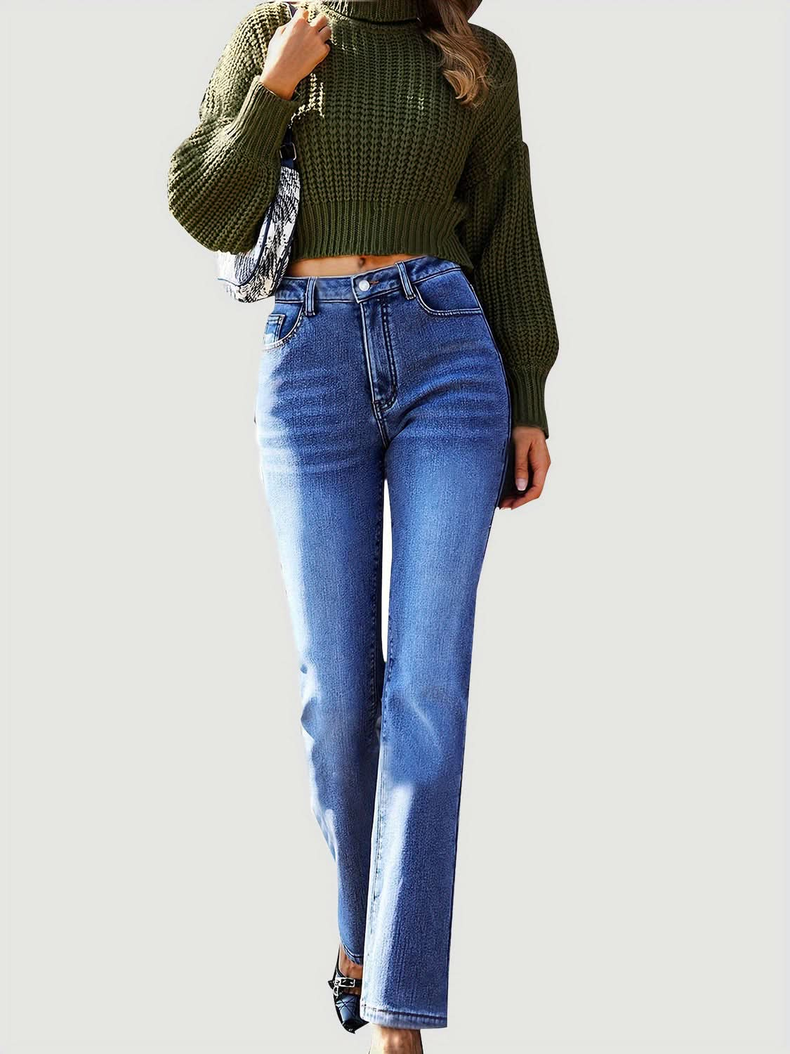 Versatile pocketed straight leg jeans for every occasion