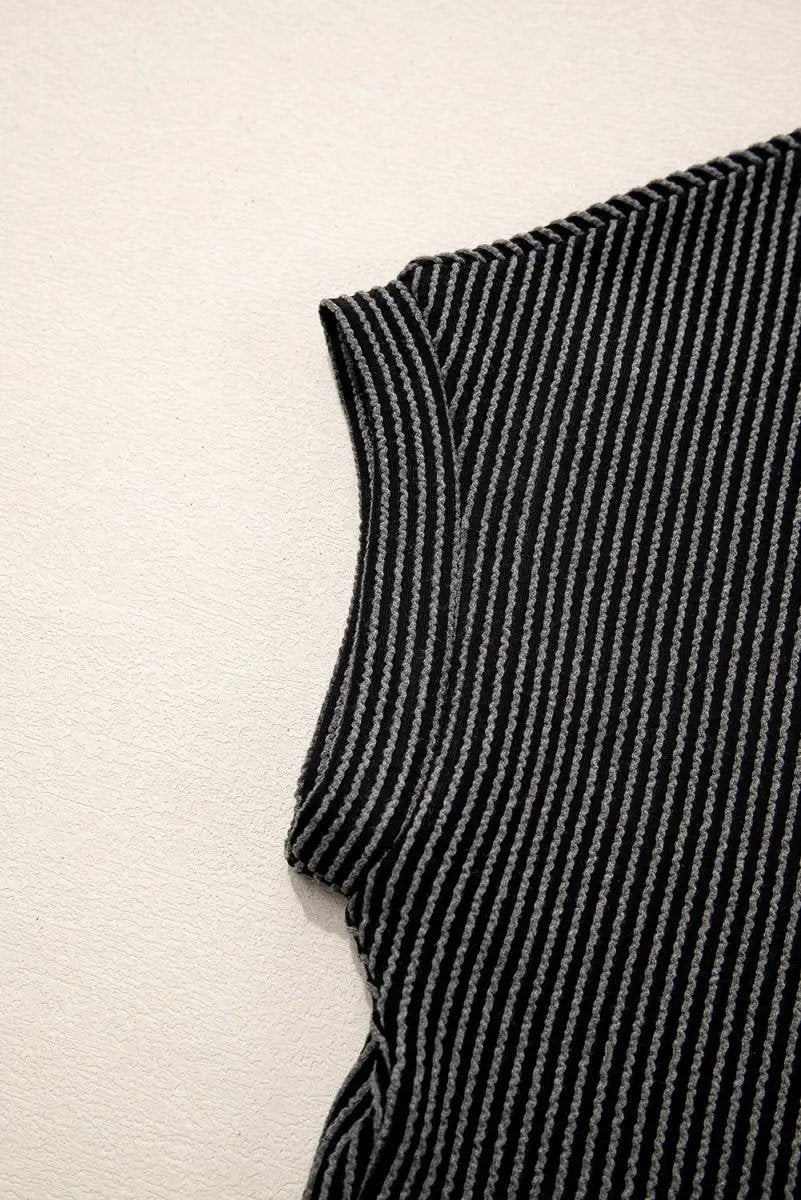 Carbon Grey Corded Knit Color Block Pocketed Crew Neck T Shirt - Love Salve 