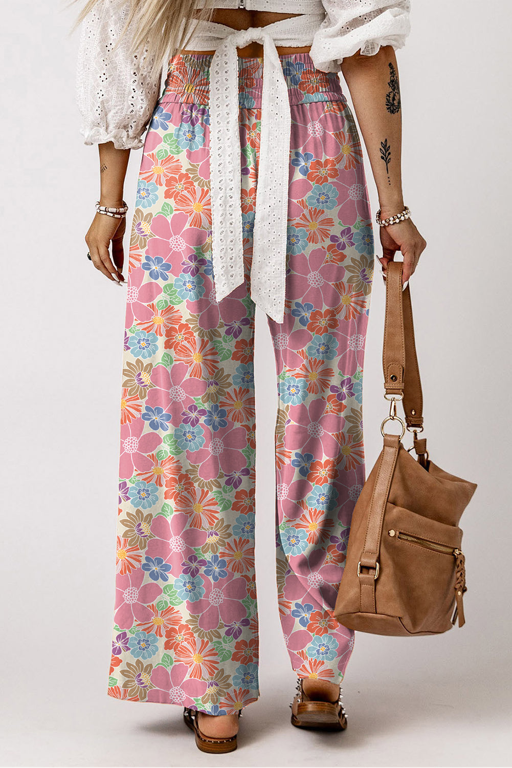 Charming pink floral pants