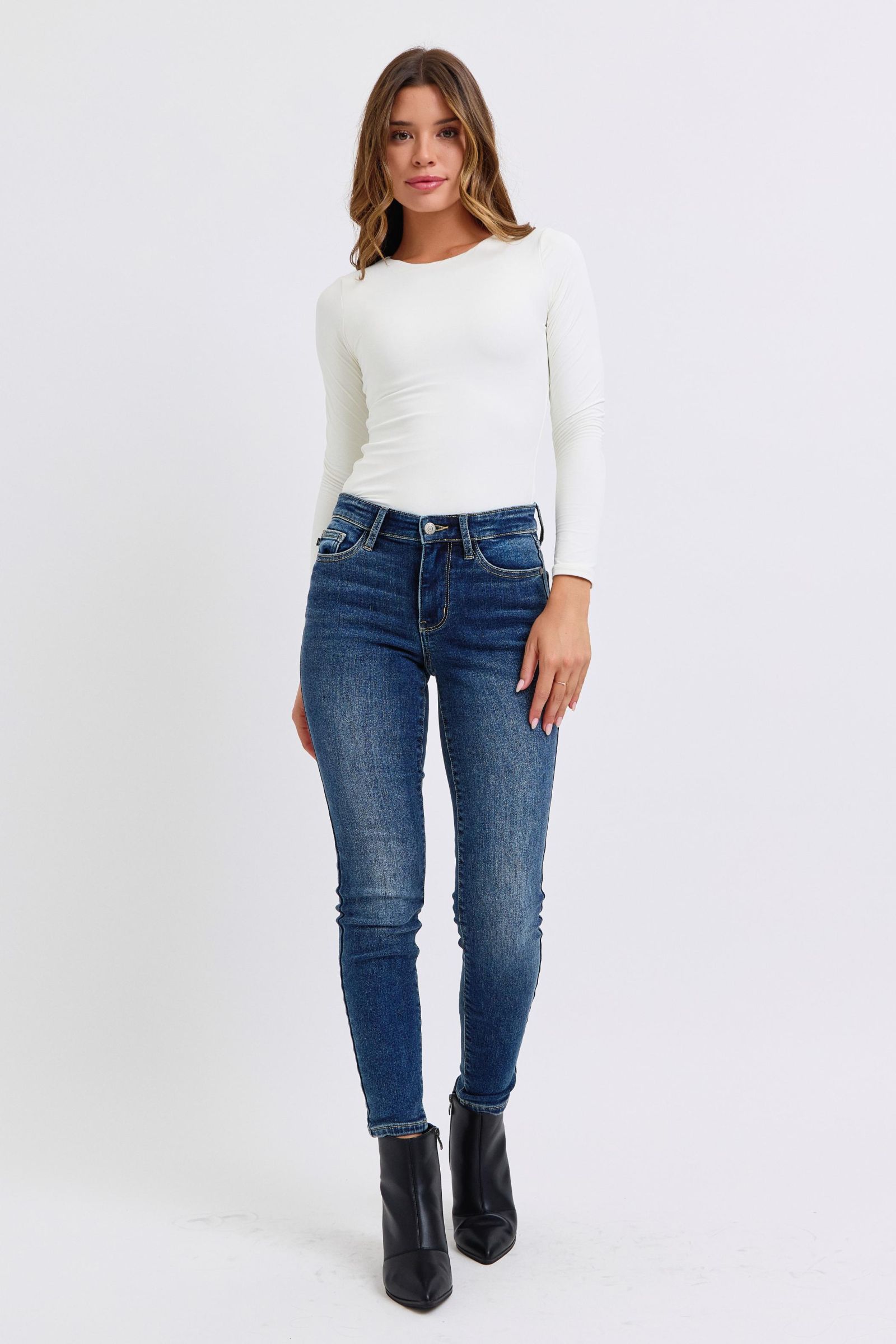 Judy Blue Full Size Mid-Rise Waist Skinny Jeans with Pockets Coco’s Tee Boutique
