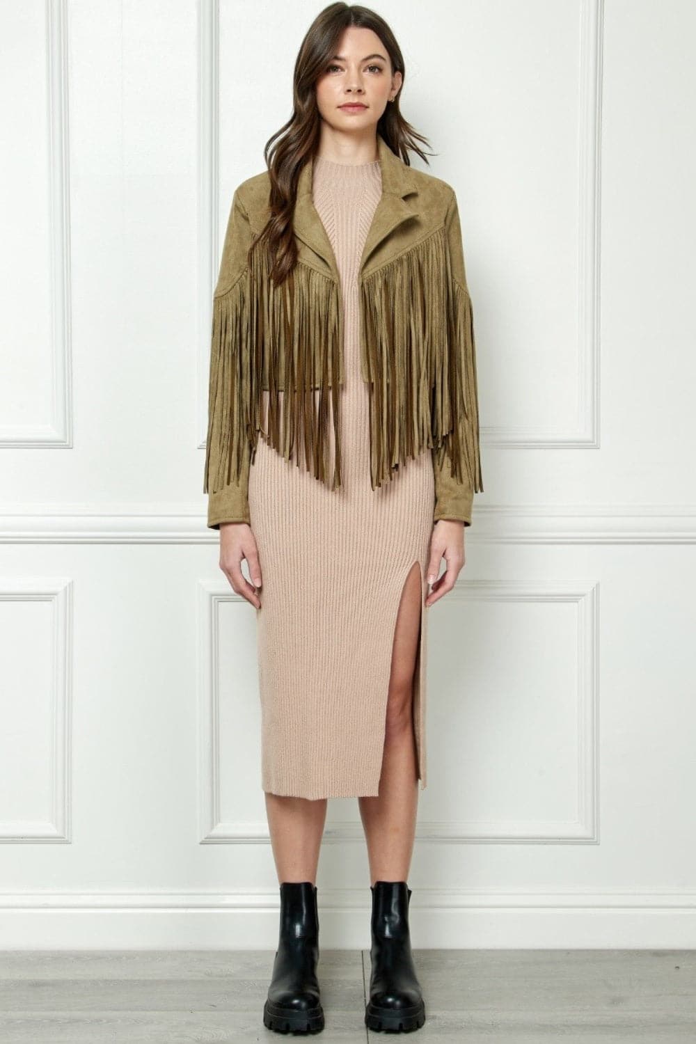 Veveret Suede Fringe Long Sleeve Moto Jacket.