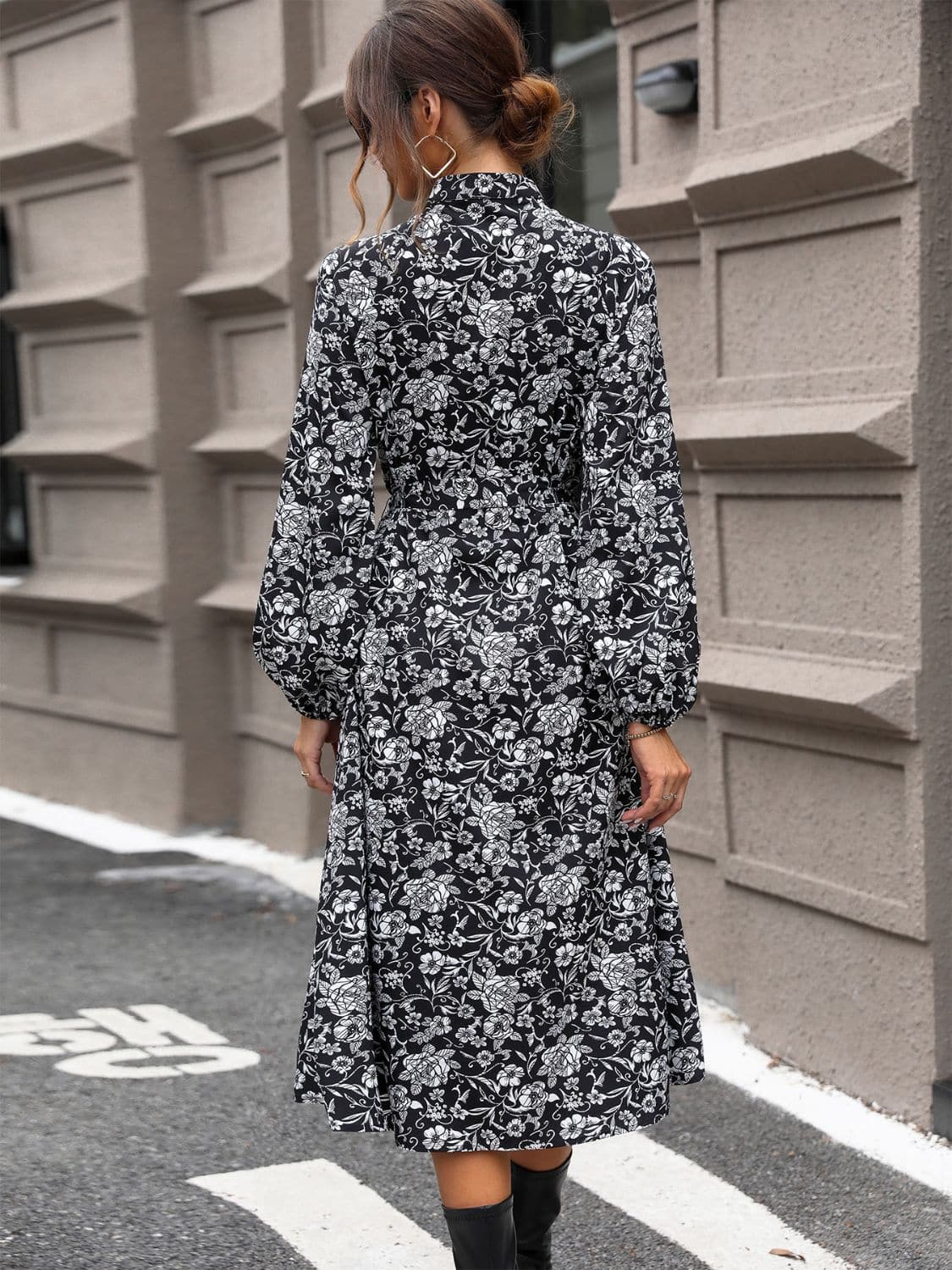 Lace Detail Printed Long Sleeve Midi Dress.