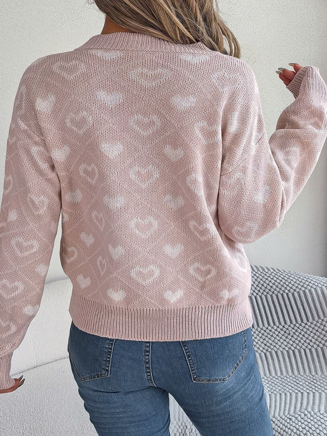 Heart Pattern V-Neck Long Sleeve Sweater.