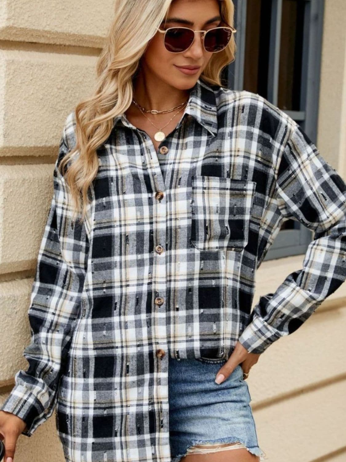 Plaid Button Up Long Sleeve Shirt.