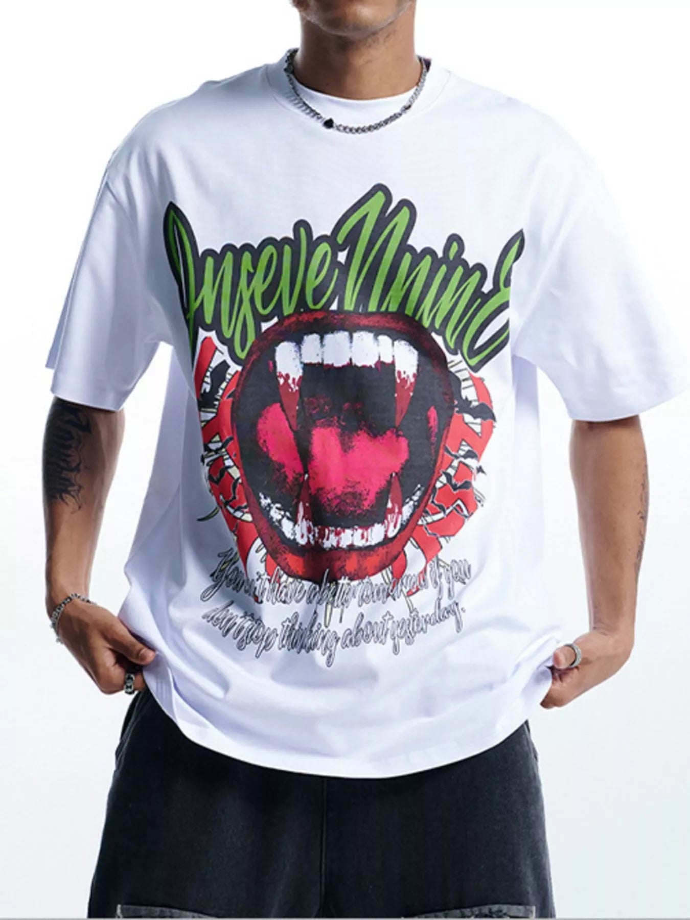 Men's Graphic Round Neck Oversized T-Shirt Simply Love