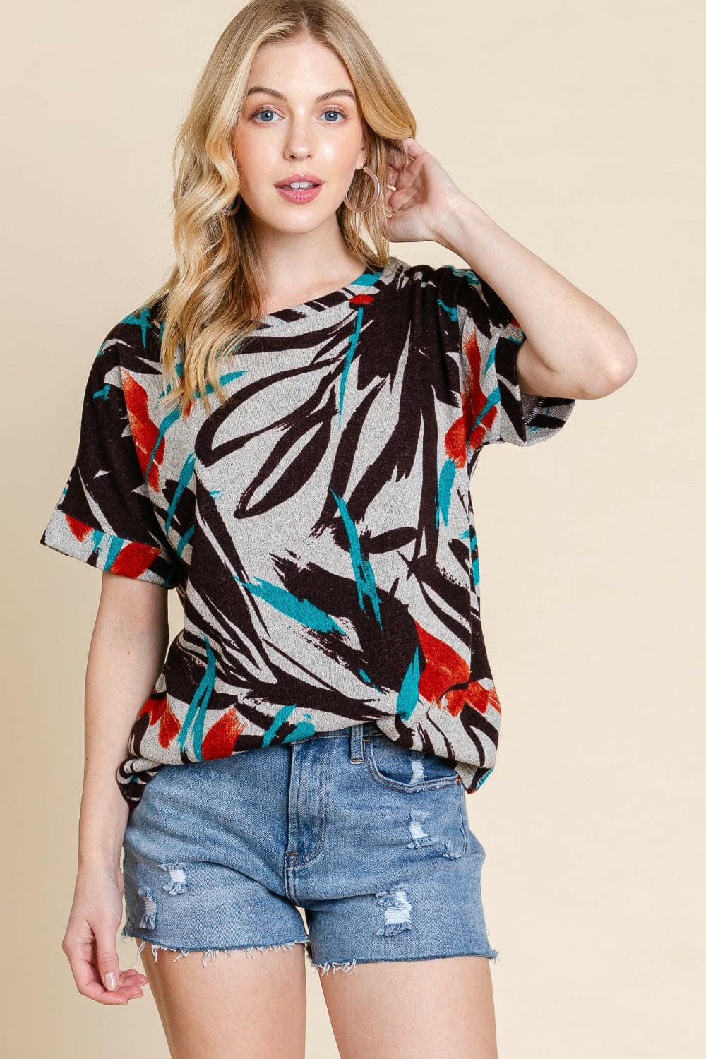 BOMBOM Printed Round Neck Short Sleeve T-Shirt.