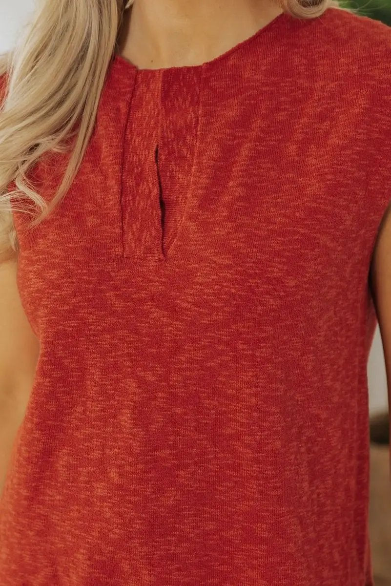 Chic Orange Split V-Neck Short Sleeve Knit Sweater - Love Salve 
