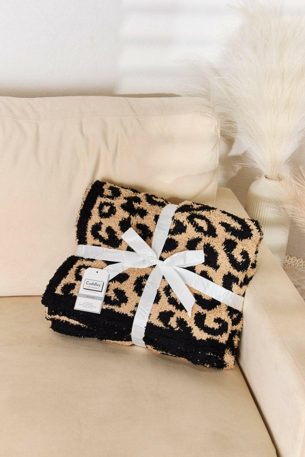 Cuddley Leopard Decorative Throw Blanket - Love Salve