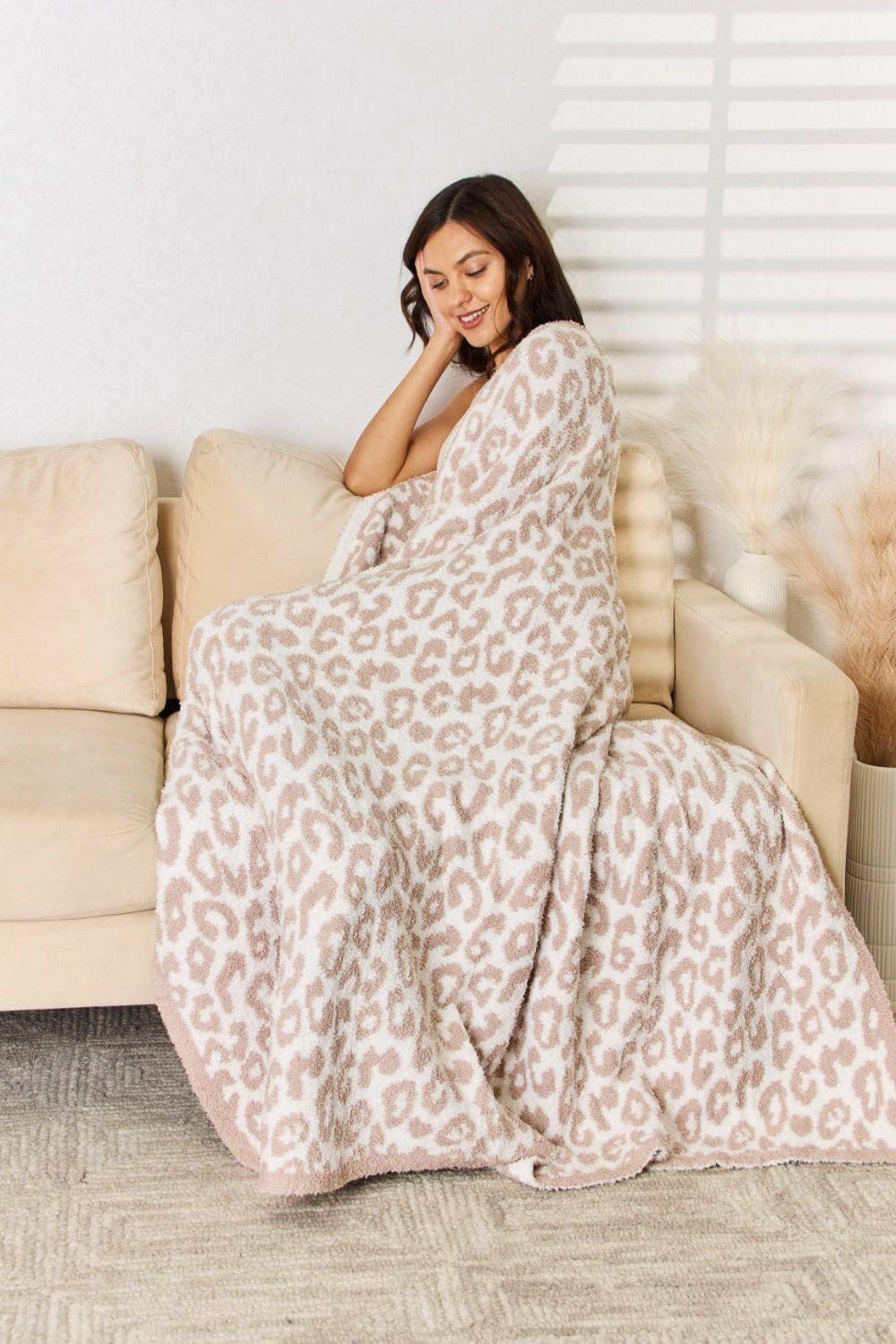 Cuddley Leopard Decorative Throw Blanket - Love Salve