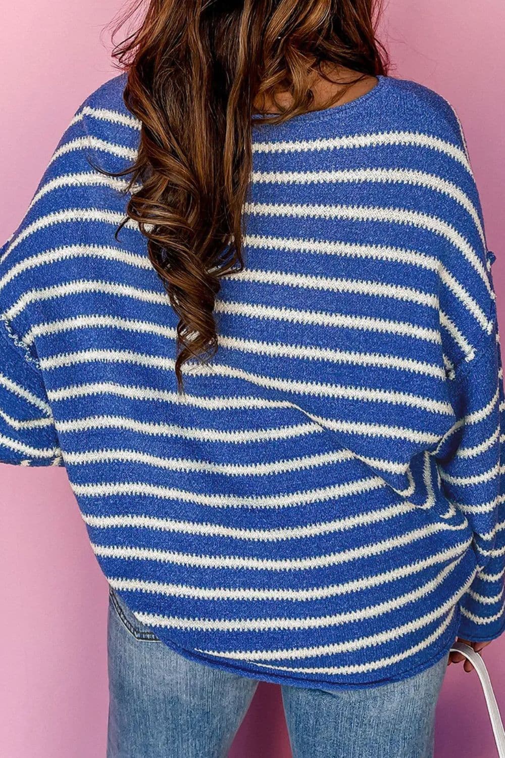 Striped Round Neck Dropped Shoulder SweaterFeatures: Basic style
Stretch: Slightly stretchy
Material composition: 100% acrylic
Care instructions: Machine wash cold. Tumble dry low.
Imported


Size
US
Bust
ShoLove Salve Striped Round Neck Dropped Shoulder SweaterKnit Tops