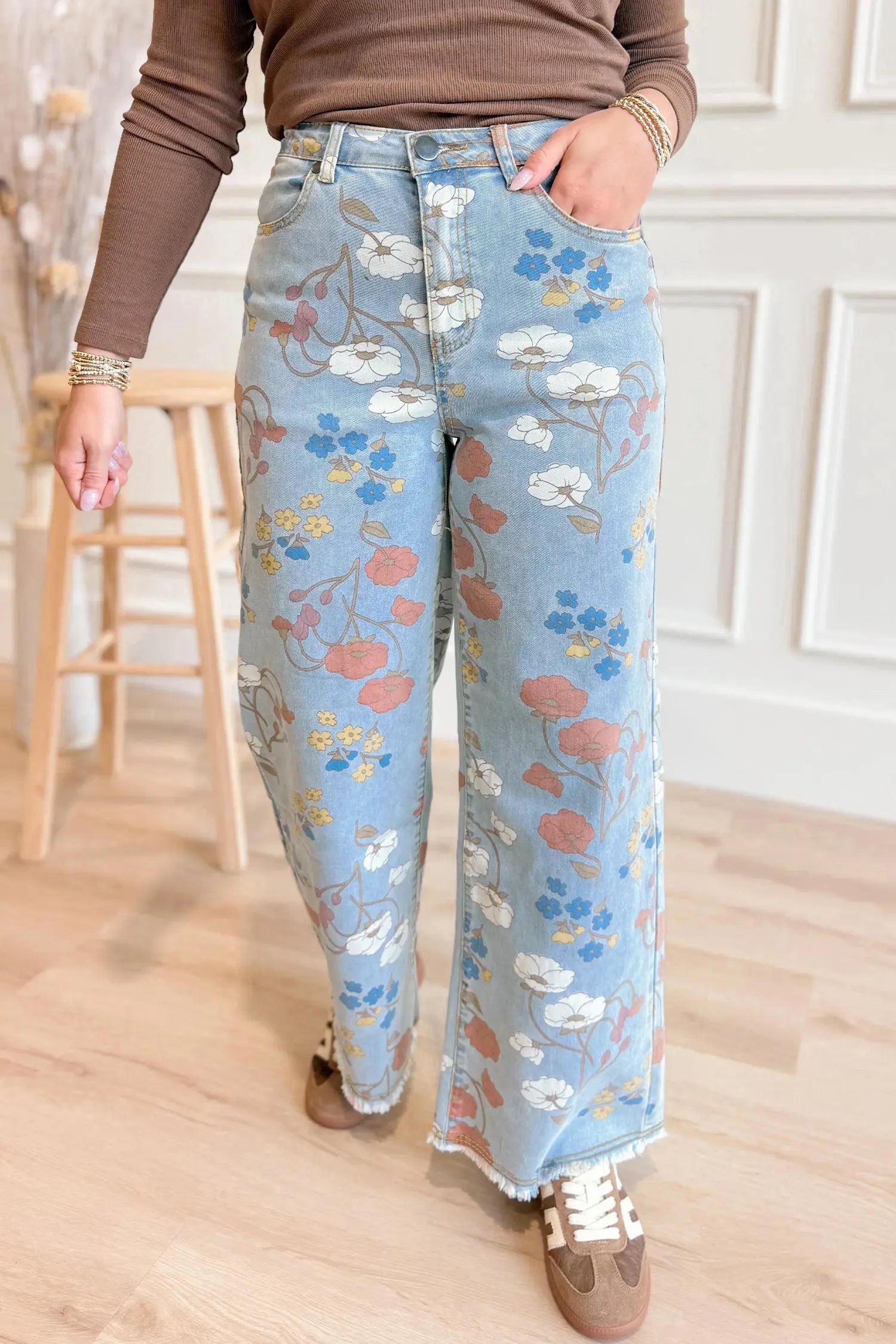 Sky Blue Floral Printed Raw Hem Shift Jeans for Women Dear-Lover Dropshipping