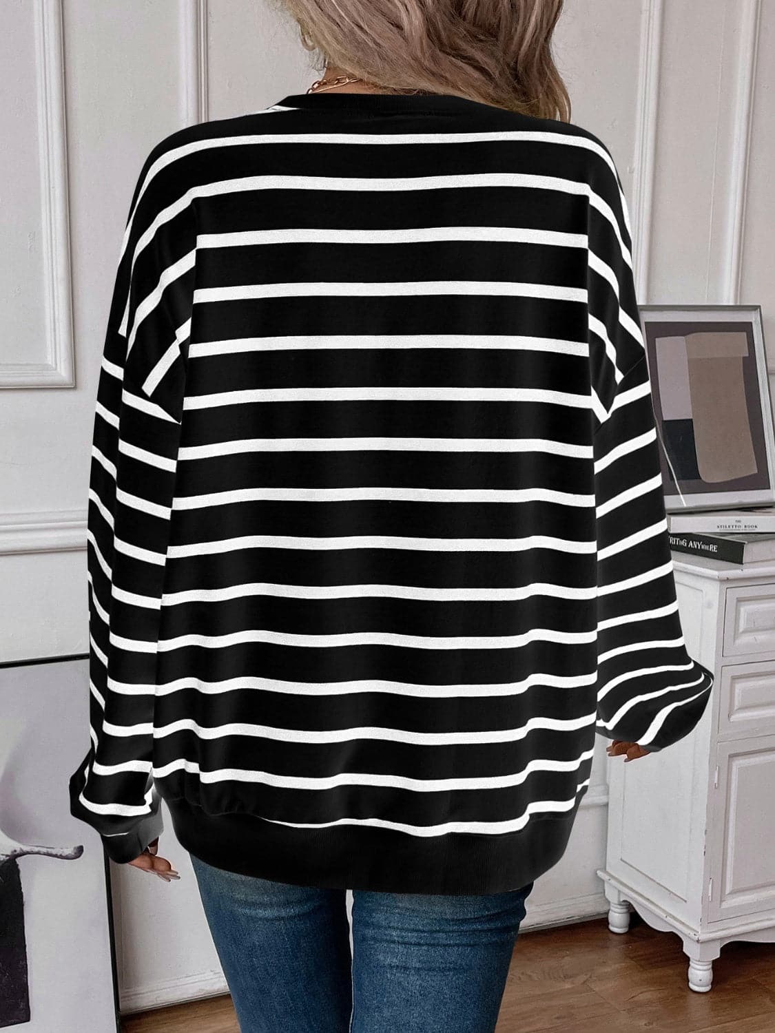 Striped Round Neck Long Sleeve Sweatshirt.