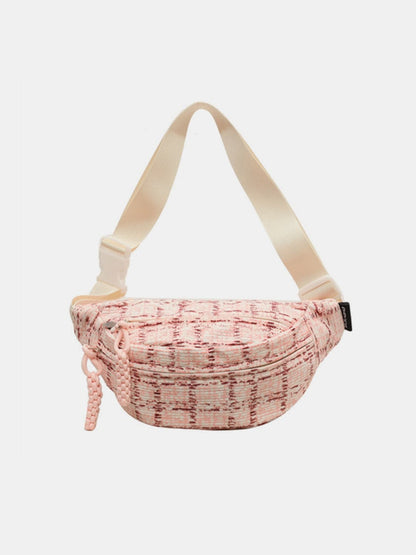 Stylish plaid crossbody bag in durable polyester