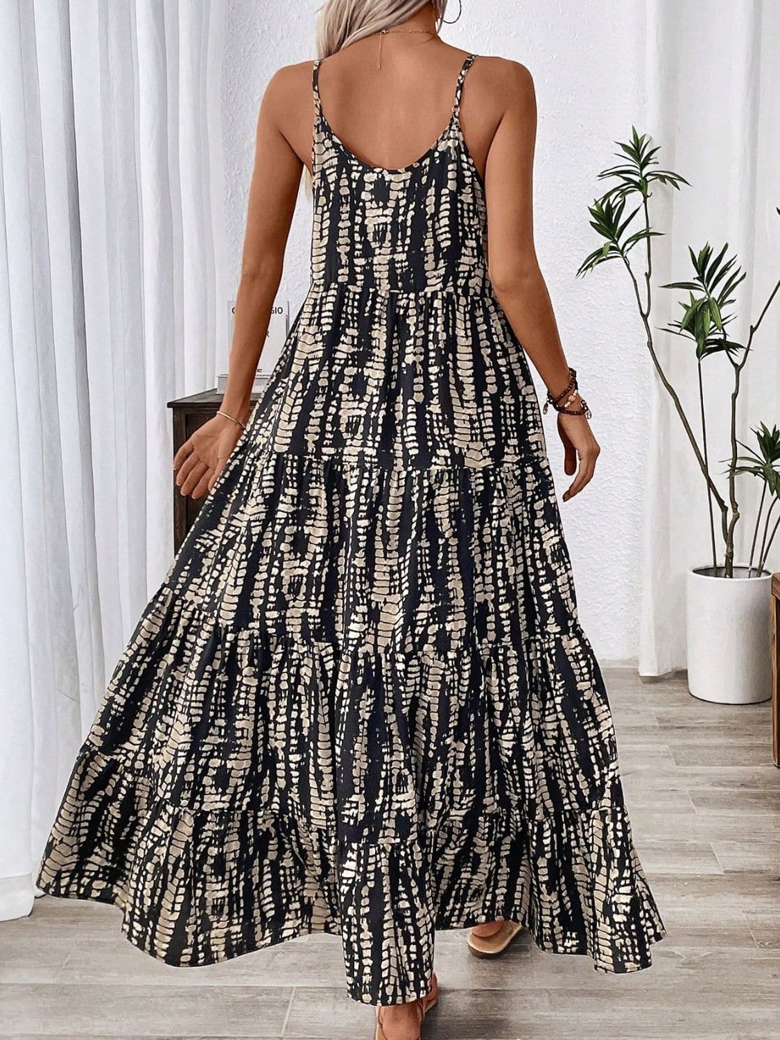 Printed Scoop Neck Maxi Cami Dress.