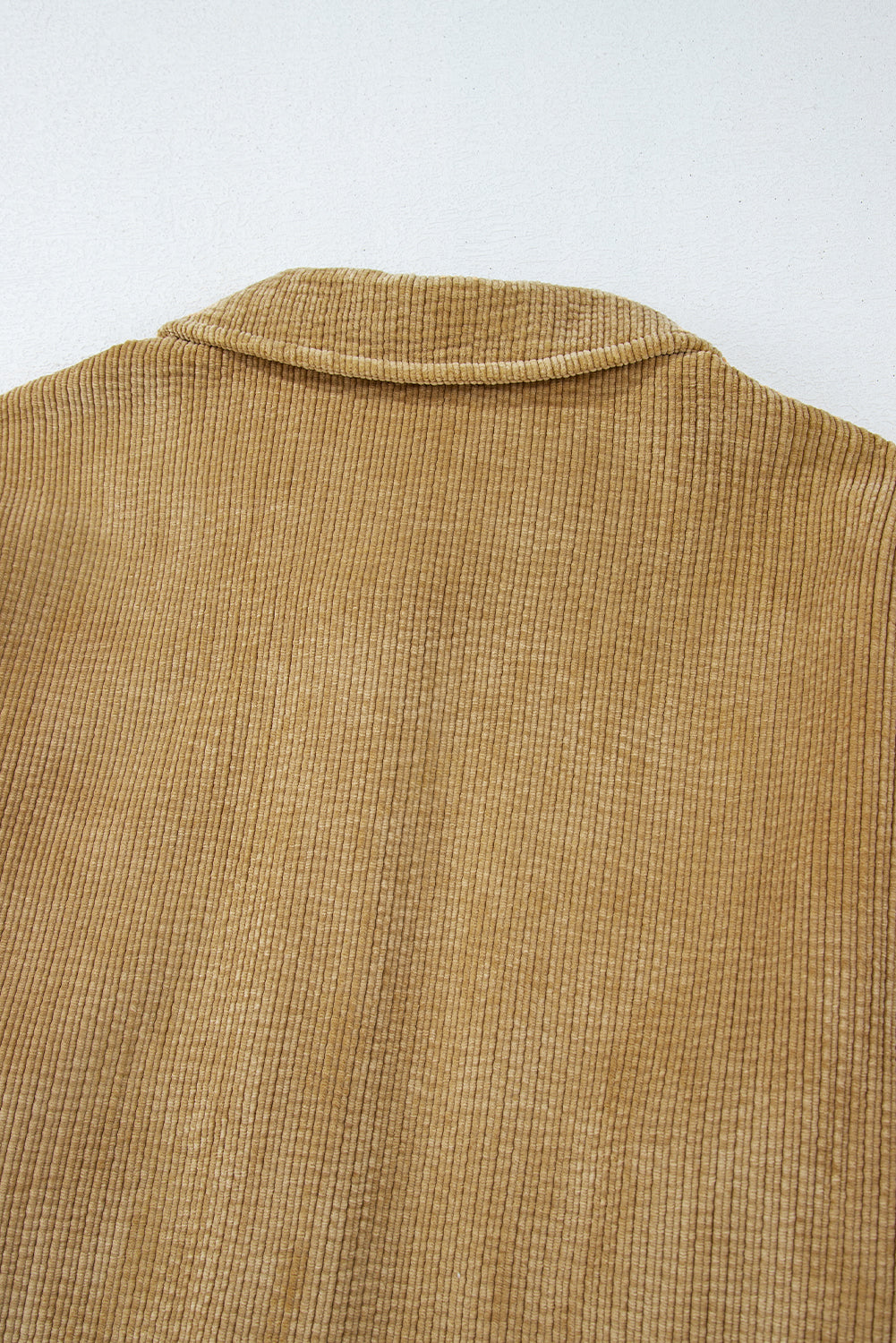 Chic light beige corduroy shacket with patched pockets