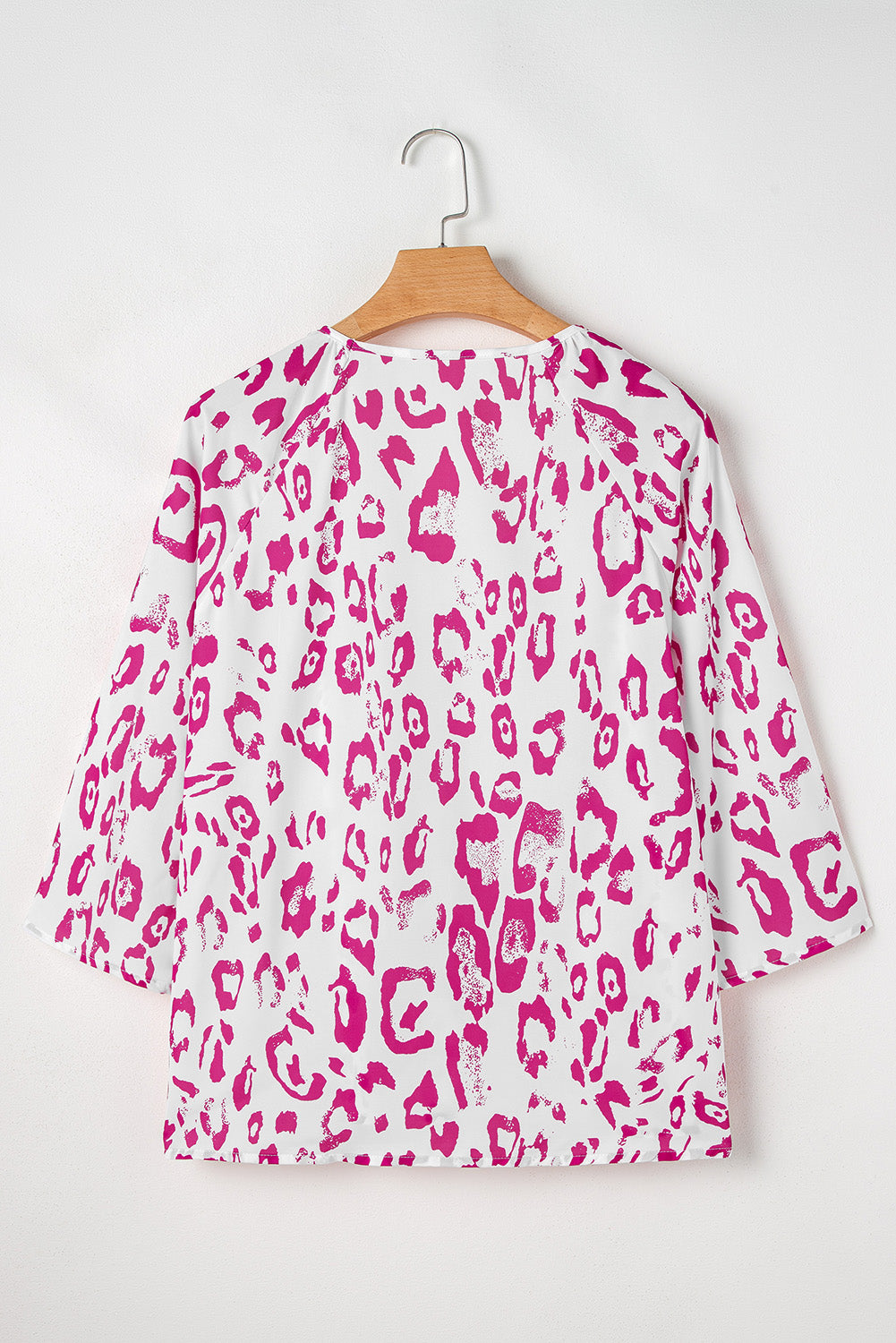 Rose leopard print ruched blouse with V-neck and 3/4 sleeves