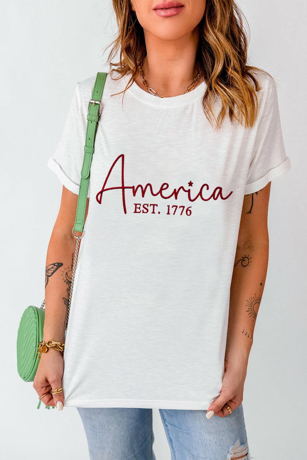 Letter Graphic Round Neck Short Sleeve T-Shirt.