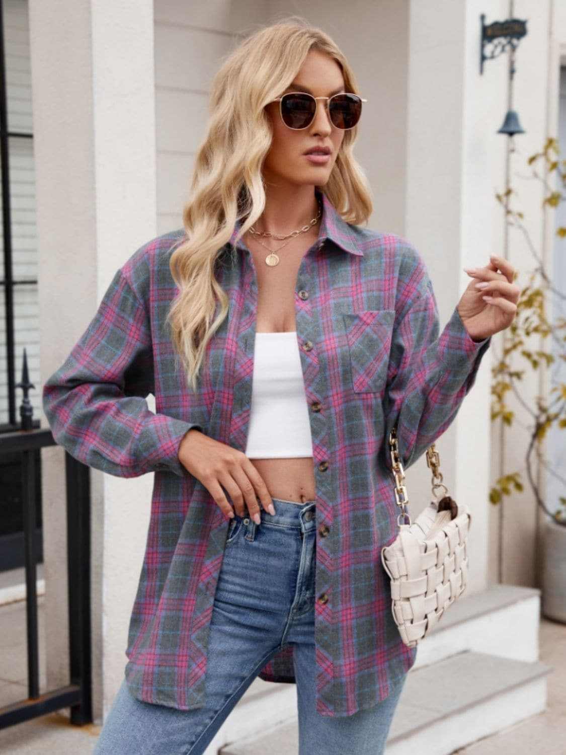 Pocketed Plaid Collared Neck Long Sleeve Shirt.